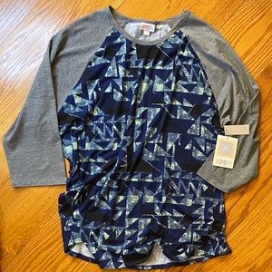 LulaRoe Randy shirt